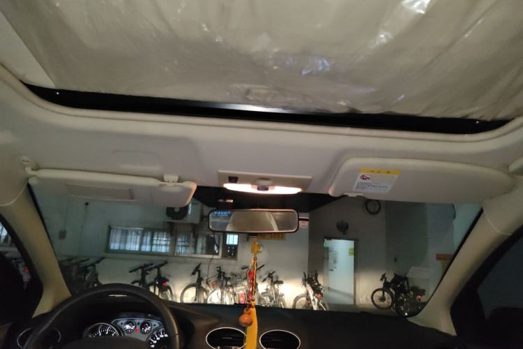 Used Ford Focus 2013 Hatchback Classic 1.8L Automatic Fashion Edition Headliner