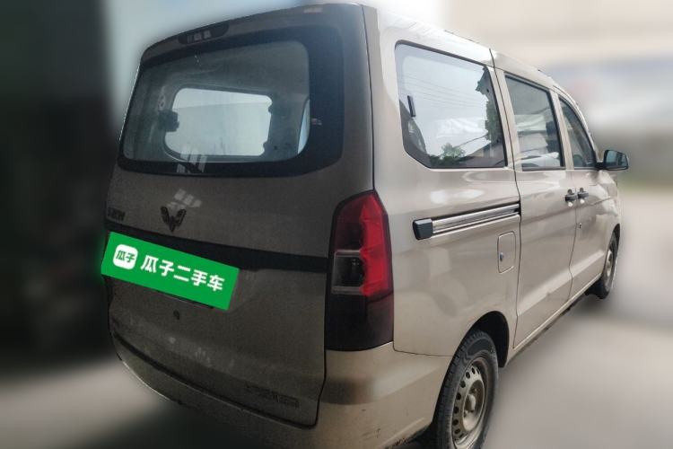 Used Wuling Hongguang V 2019 1.5L Jingqu Version China VI LAR Rear Right 45 Deg