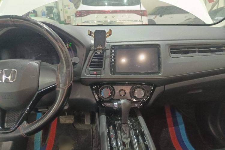 Used Honda Vezel 2020 1.5L CVT Pioneer Edition