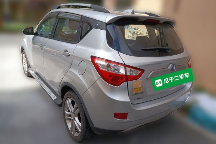 Used CHANGAN CS35 2014 1.6L Manual Luxury Model China IV Standard