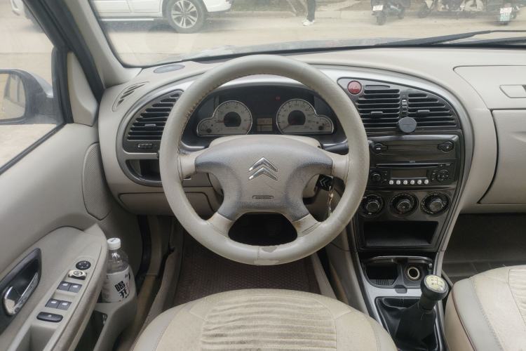 Used Citroen Elysee 2012 Sedan 1.6L Manual Tech Model CNG
