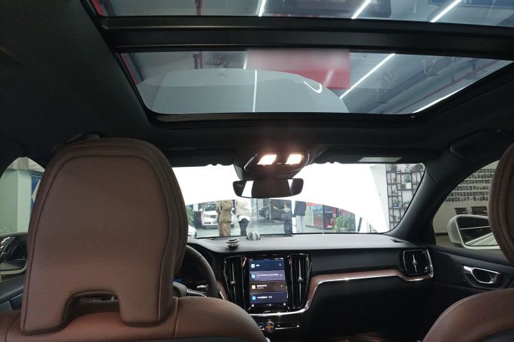 Used Volvo S60 2024 B4 Zhiyuan Luxury Edition