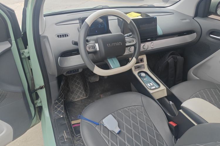 Used CHANGAN NEVO Lumin 2022 155 km – Refreshingly Sweet Edition
