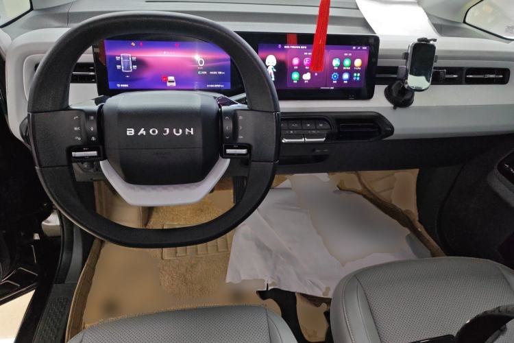 Used Baojun KiWi EV 2021 Artist Model Lithium Iron Phosphate