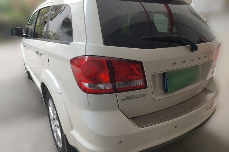 Used Dodge Journey 2013 2.4L Two-Wheel Drive Luxury Version