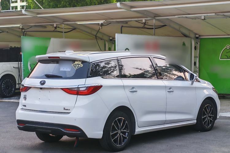 Used BYD Song MAX 2017 1.5T Automatic Smart Connect Prestige 7-Seater