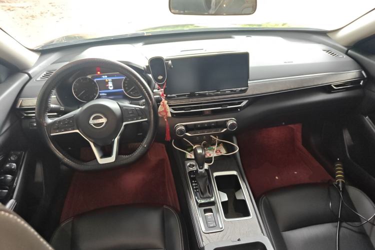 Used Nissan Teana 2024 2.0L XE Genuine Edition Center Console