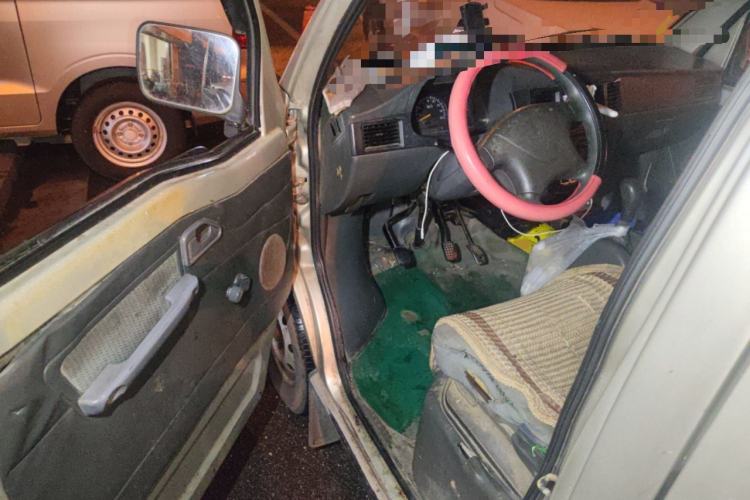 Used Wuling Zhiguang 2008 1.0L Standard Version Driver Seat