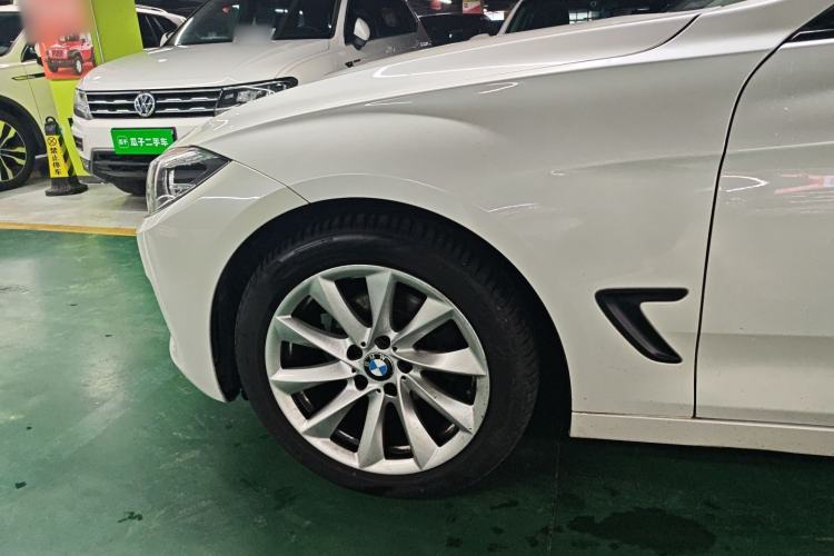 Used BMW 3 Series GT 2018 320i Sport Edition
