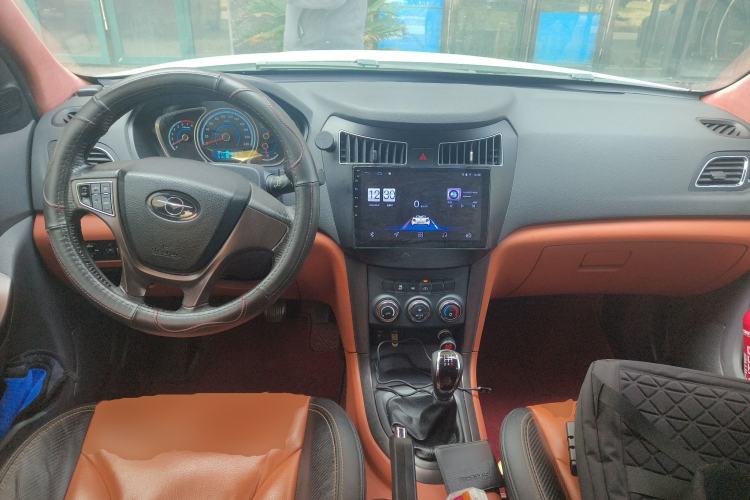 Used Haima S7 2015 Revised Version 2.0L Manual – Zongcheng Edition
