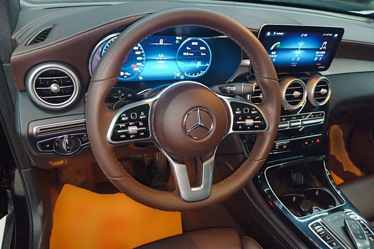 Used Mercedes-Benz GLC 2020 Facelifted GLC 260 L 4MATIC Dynamic Edition
