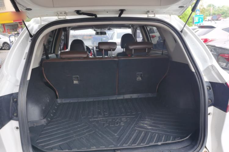 Used Land X5 2016 Plus 1.5T CVT Leading Edition
