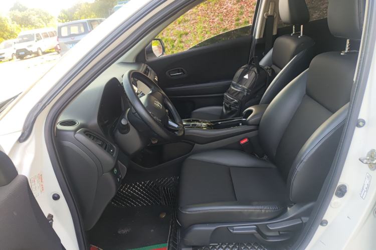 Used Honda Vezel 2020 1.5L CVT Pioneer Edition
