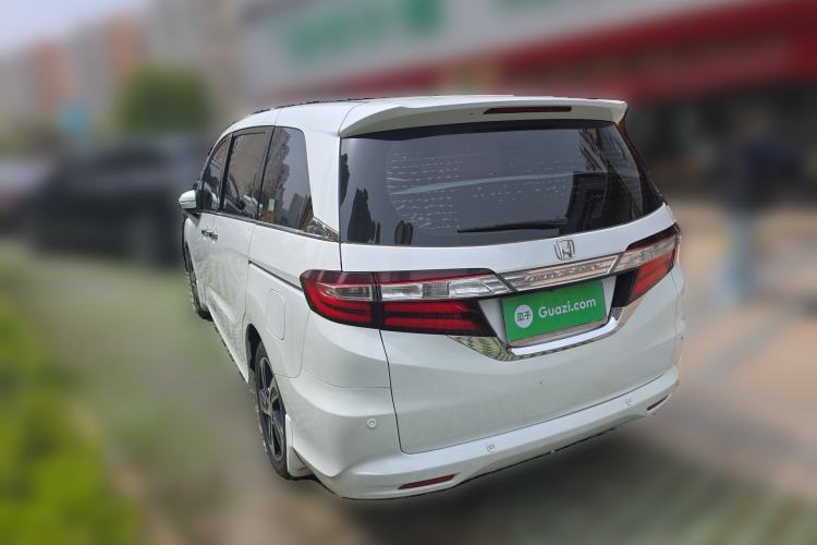 Used Honda Odyssey 2015 Revised 2.4L Luxury Edition Rear Left 45 Deg