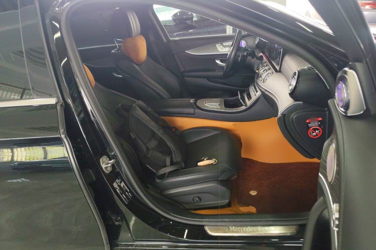 Used Mercedes-Benz E-Class 2023 Updated E 300 L Fashion Edition
