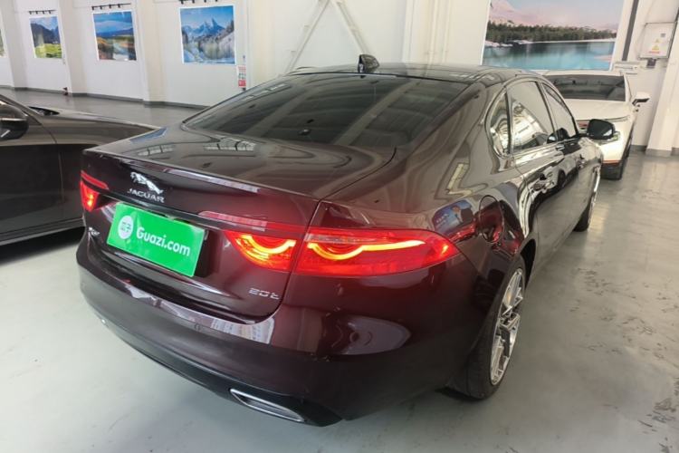 Used Jaguar XFL 2020 XFL 2.0T P200 Two-Wheel-Drive Rally Flag Edition
