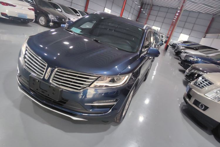 Used Lincoln MKC 2017 2.0T Two-Wheel Drive Deluxe Edition