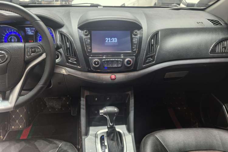 Used JAC Refine S5 2017 1.5T Automatic E-commerce Edition