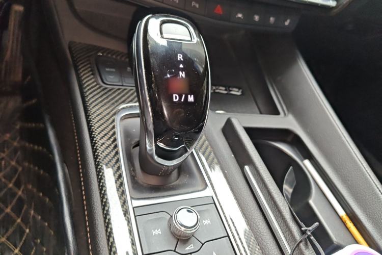 Used Cadillac CT5 2020 Revised 28T Platinum Sport Edition Gear Lever