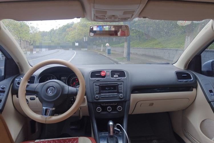 Used Volkswagen Golf 2011 1.4 TSI Automatic Comfort Model
