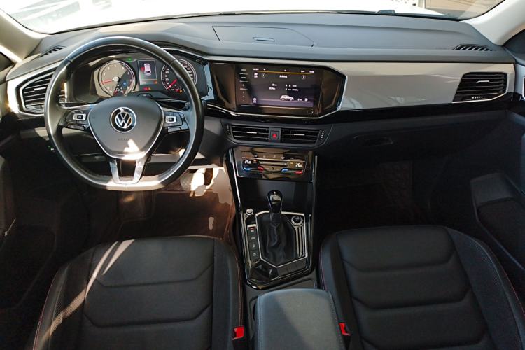 Used Volkswagen Tayron 2020 330TSI Two-Wheel Drive Luxury Smart Connectivity Version
