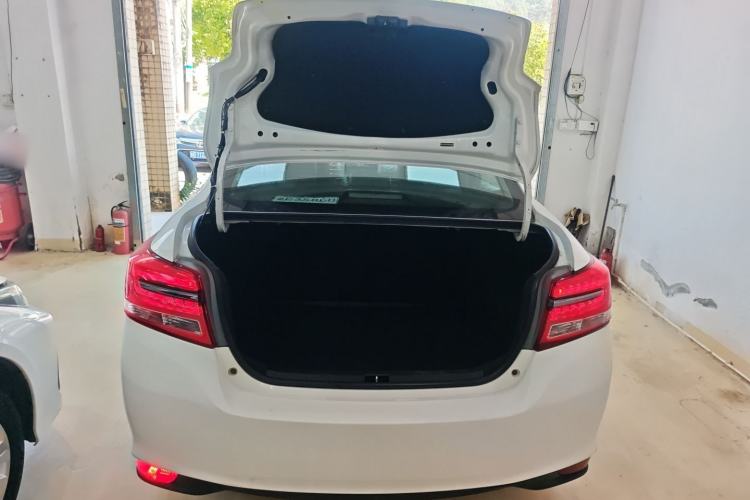 Used Toyota YARiS L Zhi Xiang 2017 1.5E CVT Dynamic Edition Trunk