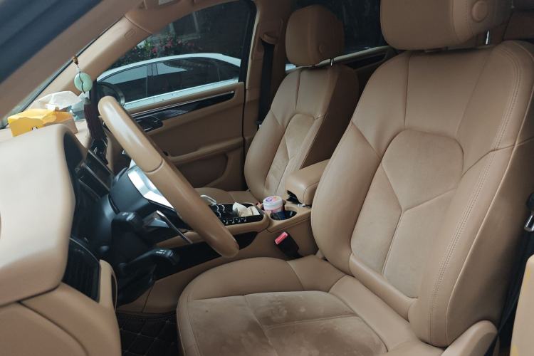 Used Porsche Macan 2014 Macan S 3.0T Left Front Seat