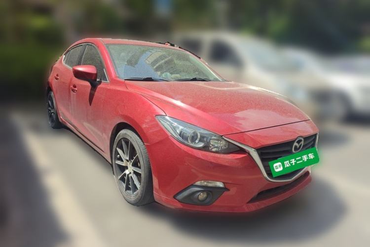 Used Mazda 3 Axela 2016 Sedan 1.5L Automatic Luxury Model
