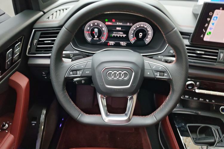 Used Audi Q5L 2024 45 TFSI Luxury Dynamic Model Steering Wheel