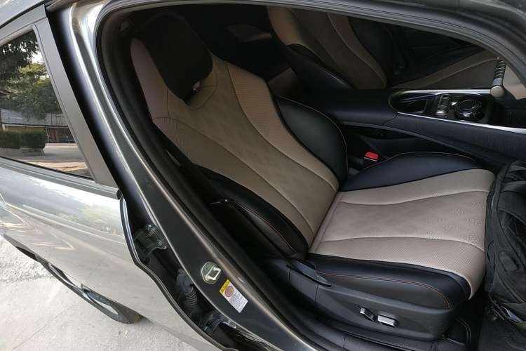 Used BYD Dolphin 2023 420 km Fashion Edition