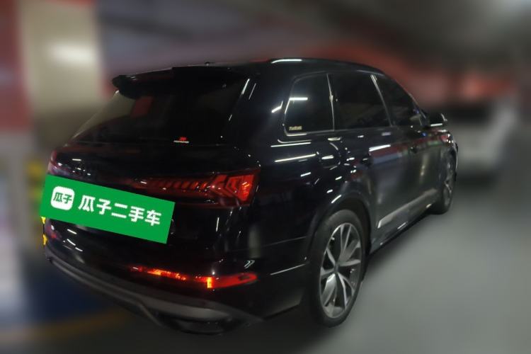 Used Audi Q7 2021 55 TFSI quattro S line Sport model
