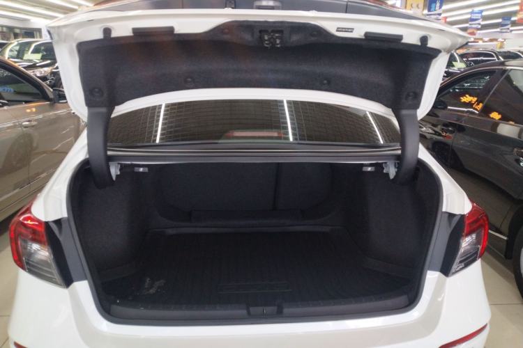 Used Honda Civic 2022 240TURBO CVT Dynamic Control Version
