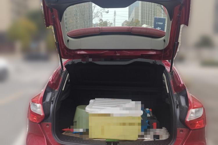 Used Ford Focus 2012 Hatchback 1.6L Automatic Fashion Edition
