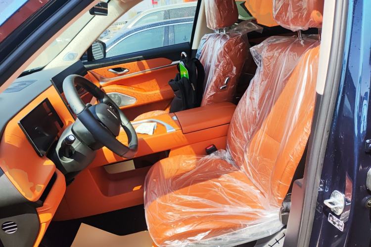 Used Wey Lanshan 2025 Four-Wheel Drive Max