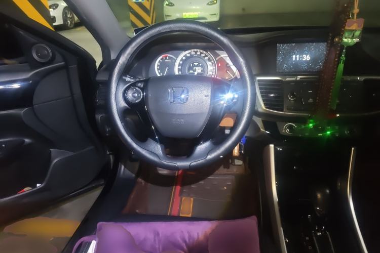 Used Honda Accord 2016 2.0L Comfort Edition Steering Wheel