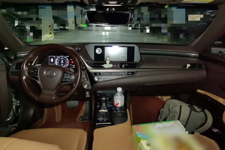 Used Lexus ES 2020 200 Excellence Edition