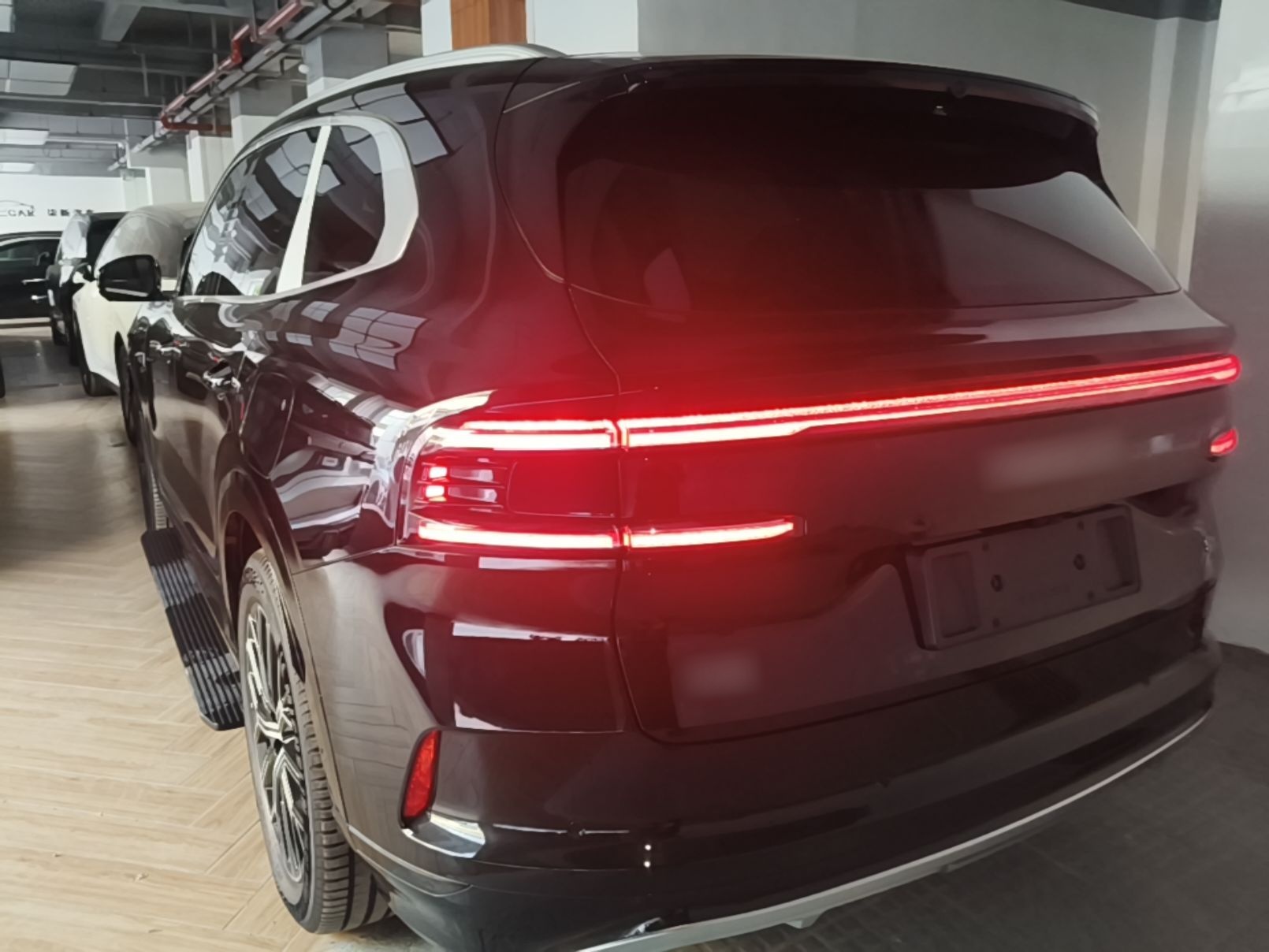 Zeekr 8X 2026 Model Ultra Edition 70kWh — снимка 4