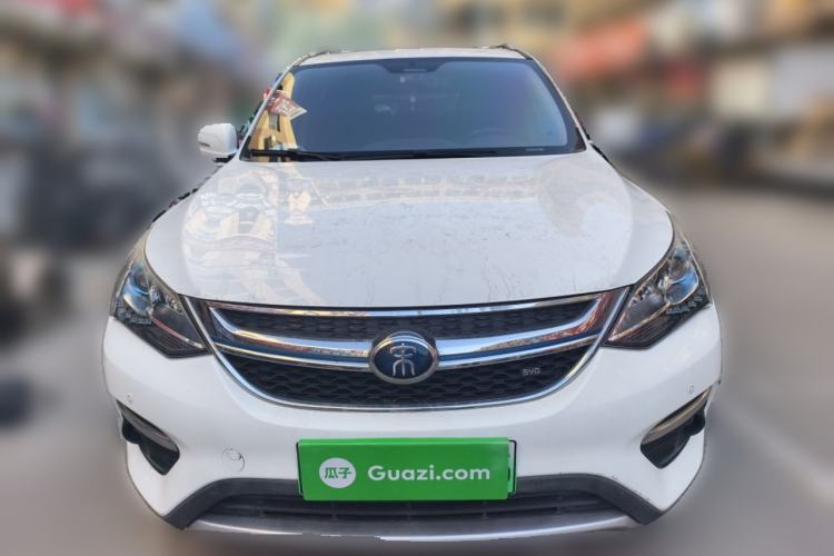 Used BYD Song New Energy 2017 Song DM 1.5TID All-Wheel Drive Luxury Model Front