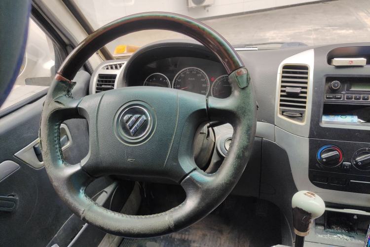 Used Foton Scenic 2014 2.0L Express Classic Short-Wheelbase High-Roof 491EQ4A