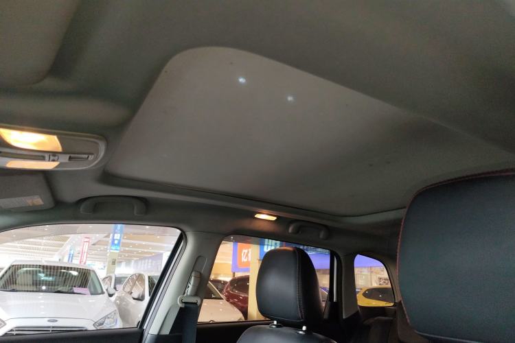 Used Suzuki Vitara 2016 1.4T Automatic Two-Wheel Drive Luxury Version
