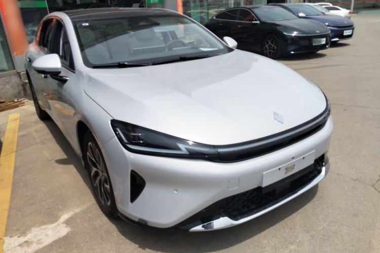 Used Baojun Enjoy 2025 Plug-in Hybrid 140km Standard Version