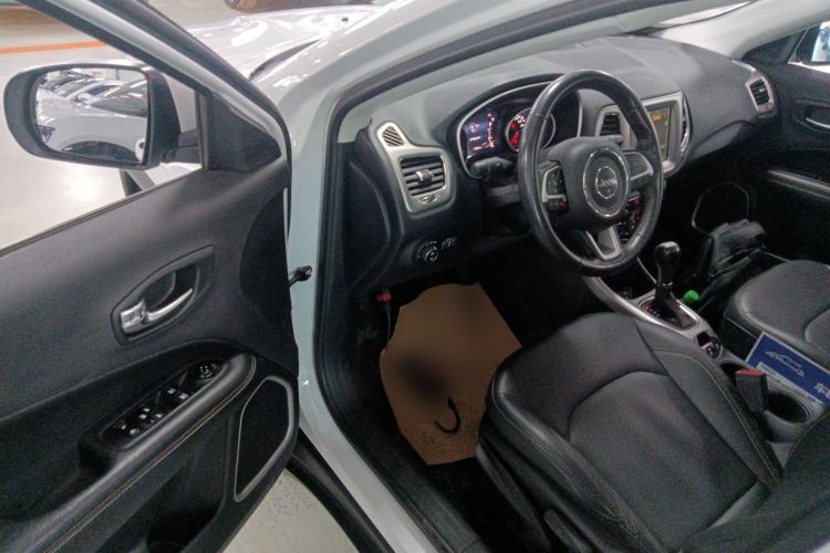 Used Jeep Compass 2017 200T Automatic Family Edition