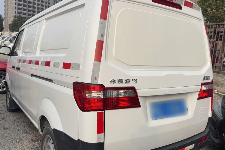 Used Jinbei Hiace X30 2023 1.5L Super-Enjoyment Van 2/5 Seats Non-Air-Conditioned Version SWC15M