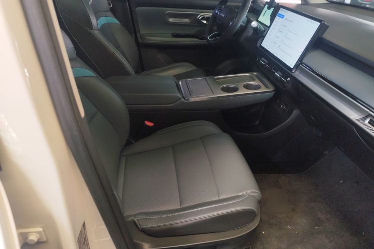 Used AION Y 2024 Plus 510 Intelligent Driving Version Right Front Seat