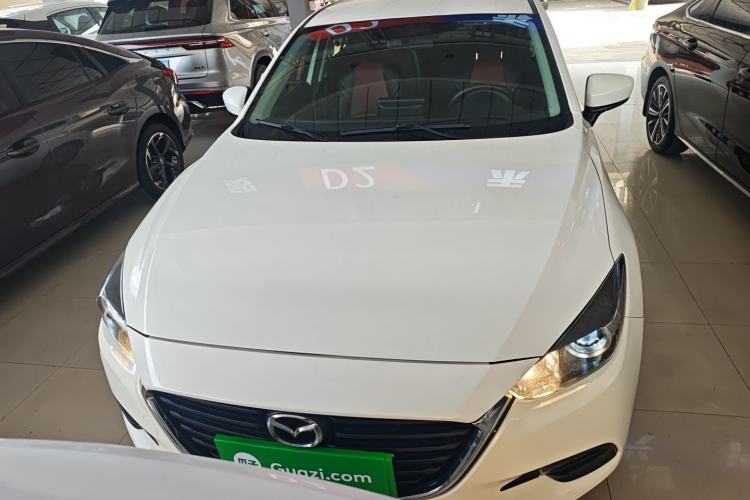 Used Mazda 3 Axela 2017 Sedan 1.5L Manual Comfort Model Emission Standard China V
