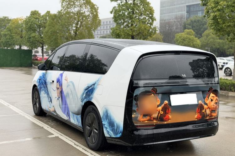 Used Li Auto MEGA 2024 Ultra Model