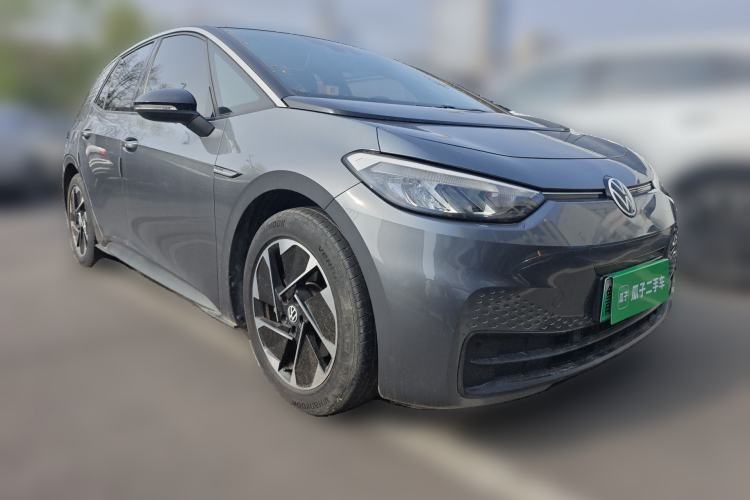 Used Volkswagen ID.3 2023 Upgraded Model Pure Intelligent Enjoyment Version Front Right 45 Deg