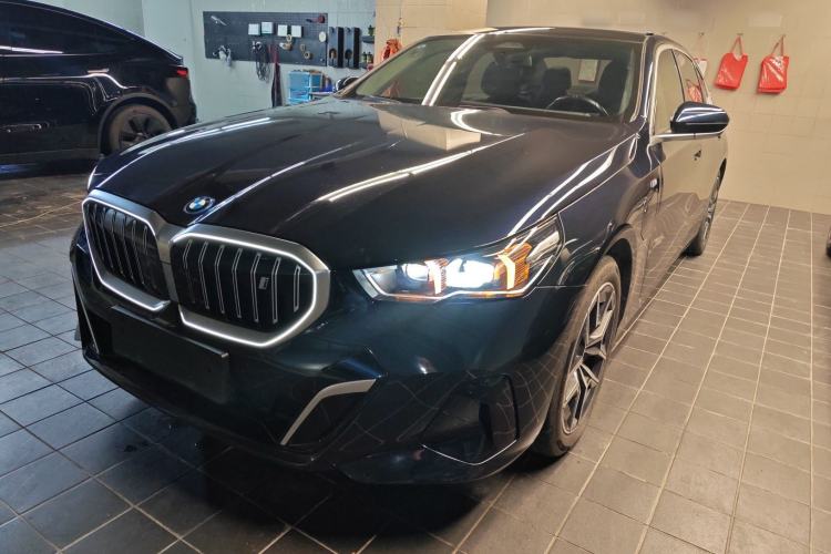 Used BMW i5 2024 eDrive 35L M Sport Package