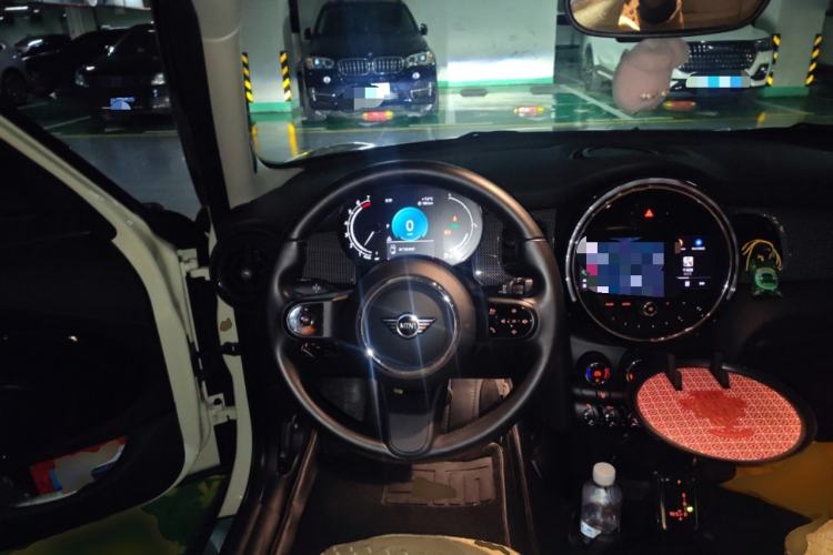 Used MINI MINI 2022 1.5T COOPER Artist Five-Door Edition