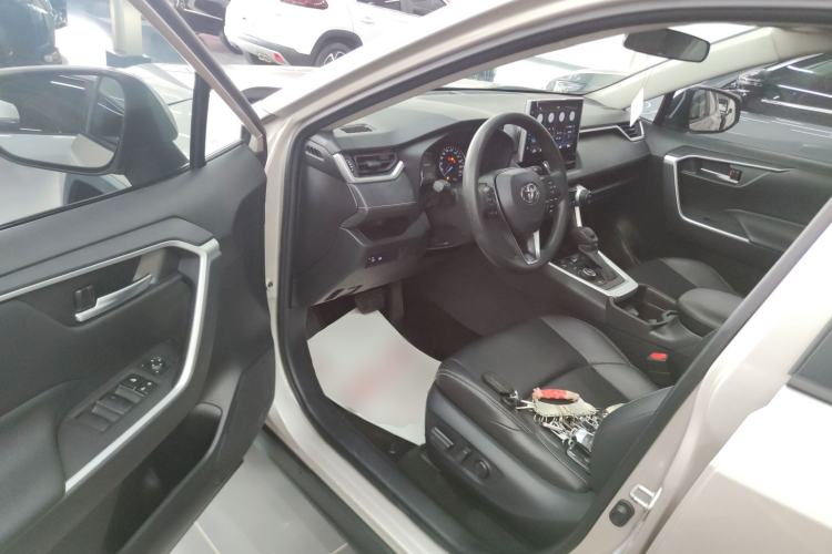 Used Toyota Wildlander 2020 Dual-Motor 2.5L E-CVT Four-Wheel Drive Luxury Edition Driver Seat